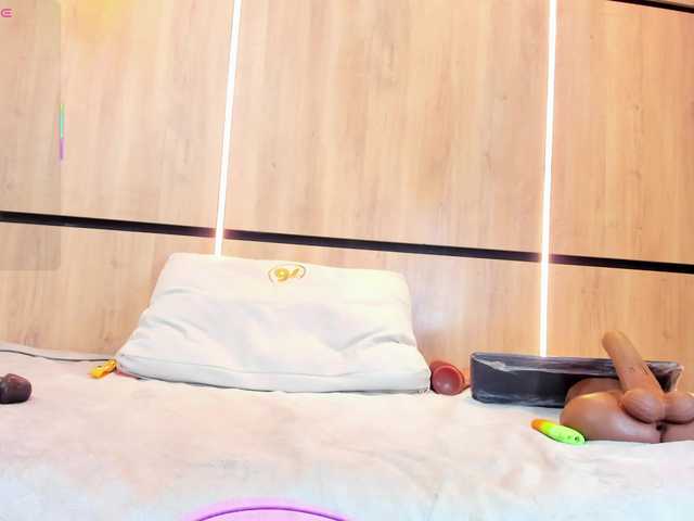 AdelaChase's BongaCams show and profile