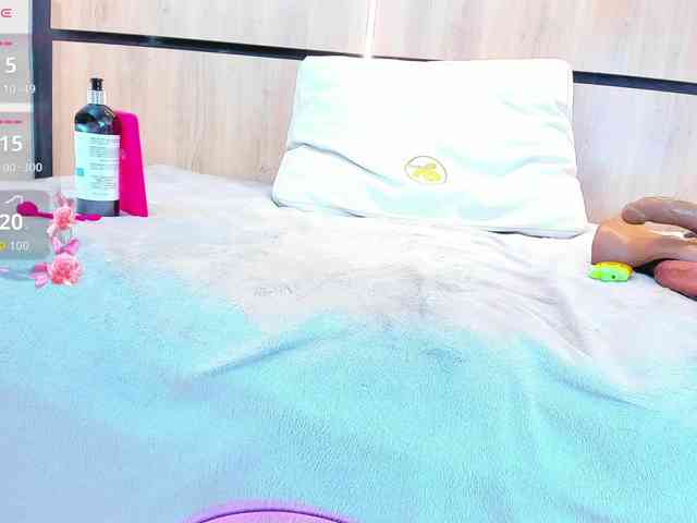 AdelaChase AdelaChase