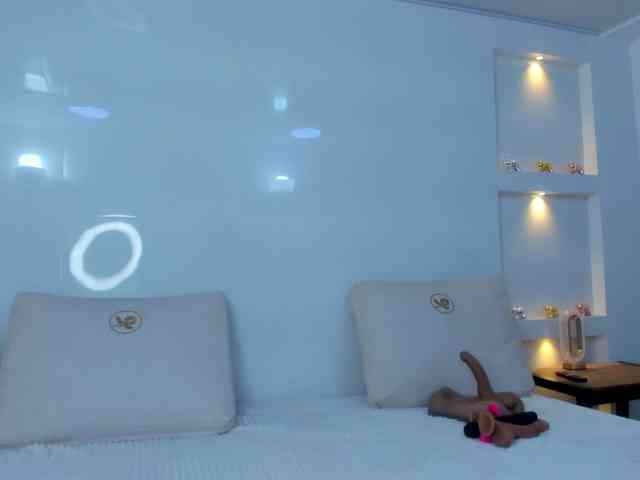 DaliaPrada webcam