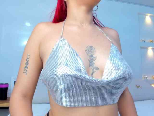 DaliaPrada webcam
