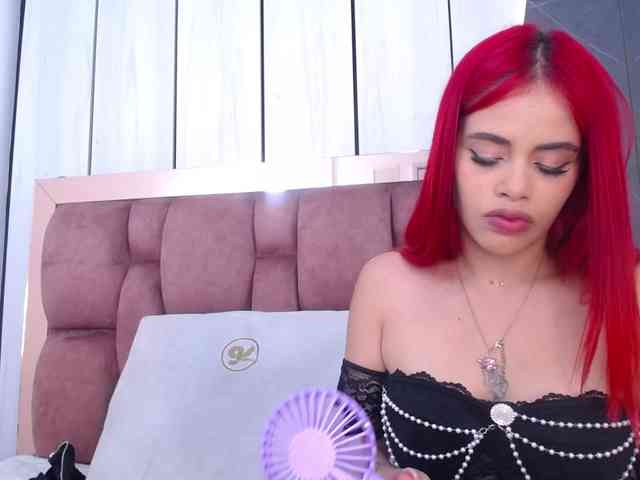 DaliaPrada webcam