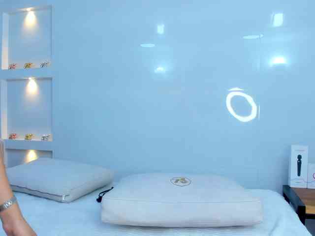 DaliaPrada webcam