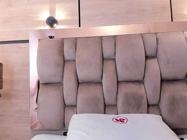 ImMou's BongaCams show and profile