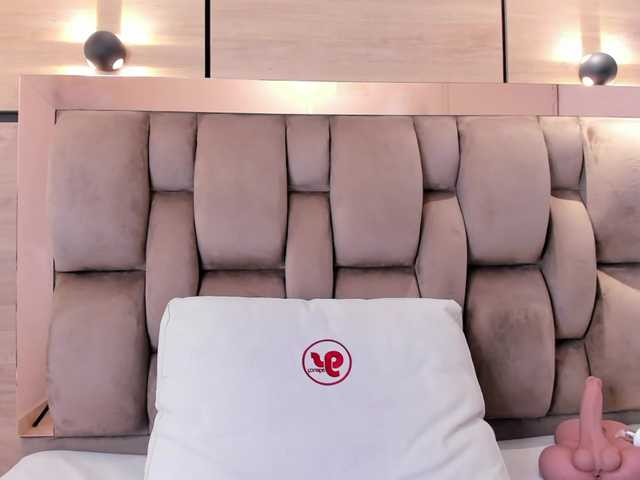 ImMou's BongaCams show and profile