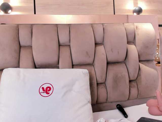 ImMou's BongaCams show and profile