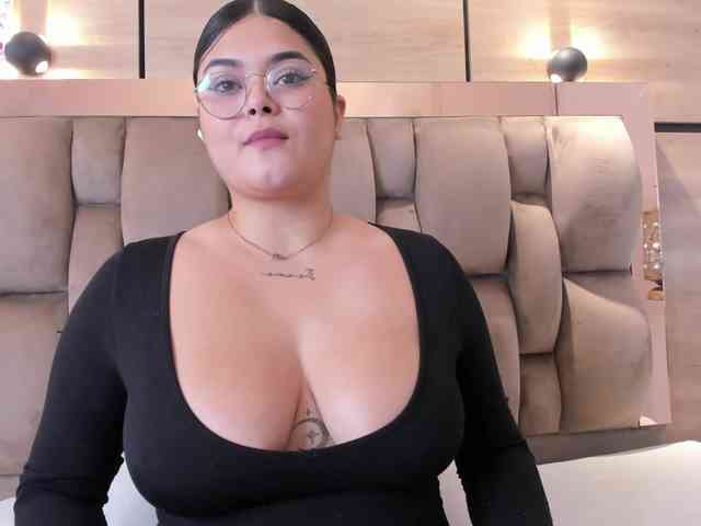 ImMou Live Webcam on BongaCams