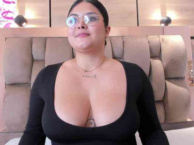 ImMou Live Webcam on BongaCams