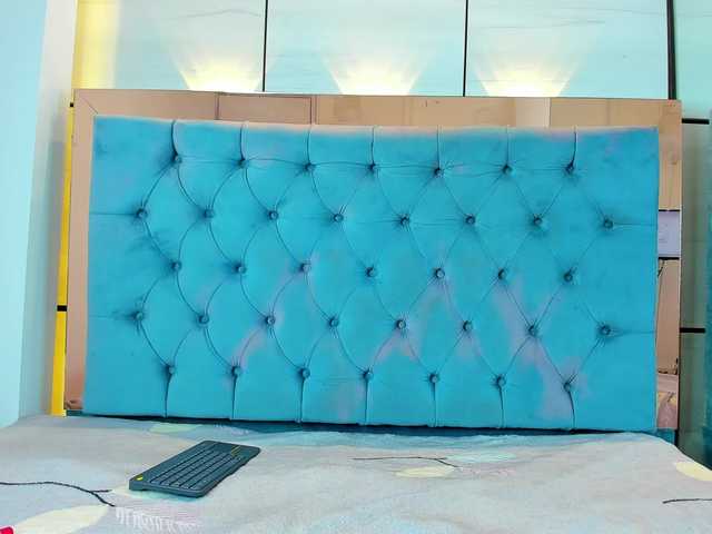 PocahontasPow's BongaCams show and profile