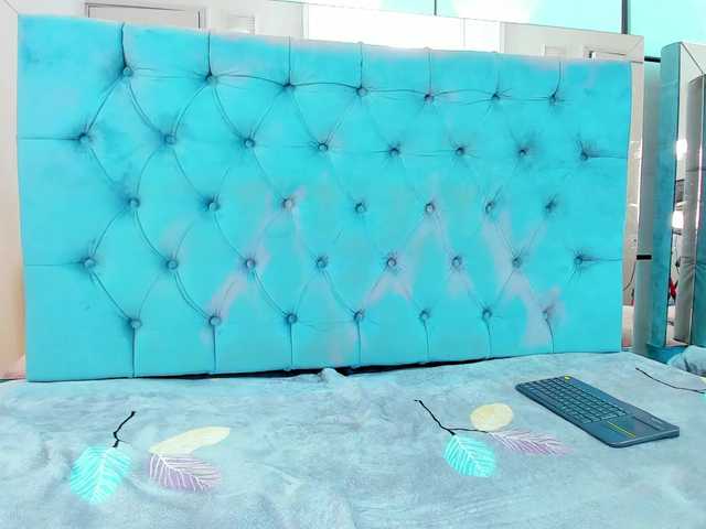 PocahontasPow's BongaCams show and profile