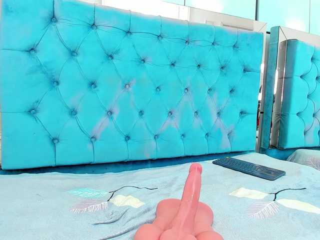 PocahontasPow's BongaCams show and profile