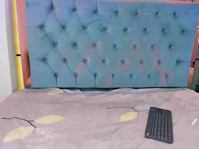 PocahontasPow Live Webcam on BongaCams