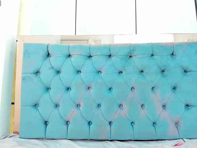 PocahontasPow webcam