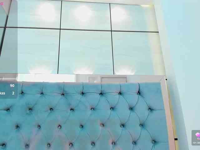 PocahontasPow webcam