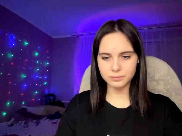 CANDY-LIPS-GIRL Live Webcam on BongaCams