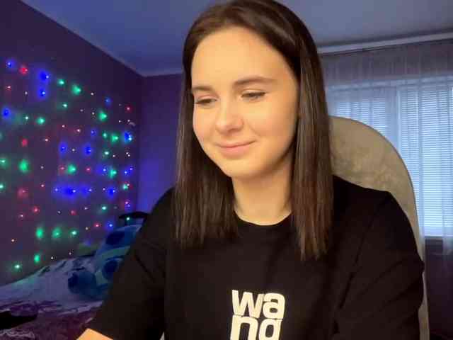 CANDY-LIPS-GIRL webcam