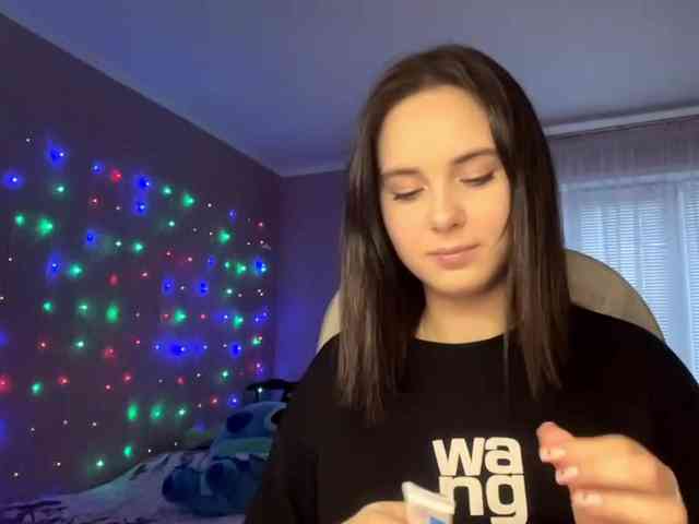 CANDY-LIPS-GIRL webcam