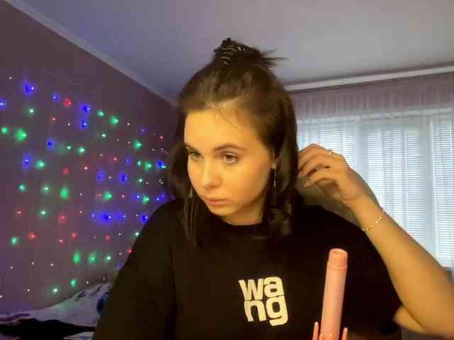 CANDY-LIPS-GIRL webcam