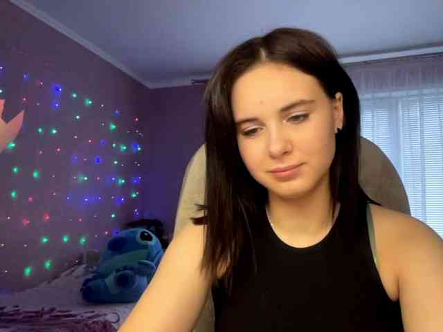 CANDY-LIPS-GIRL webcam