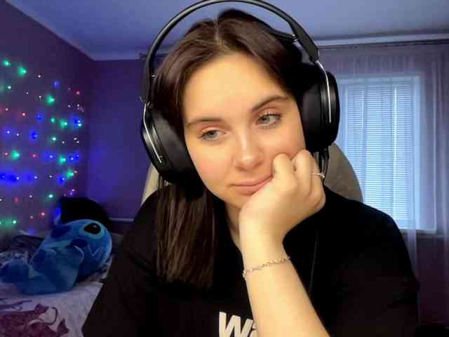 CANDY-LIPS-GIRL webcam
