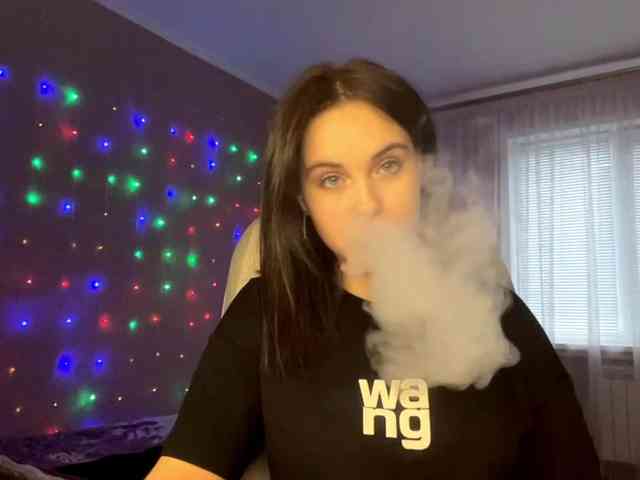 CANDY-LIPS-GIRL webcam
