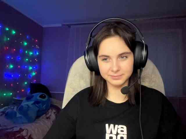 CANDY-LIPS-GIRL webcam