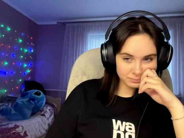 CANDY-LIPS-GIRL webcam