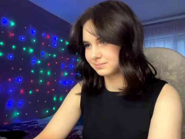 CANDY-LIPS-GIRL webcam
