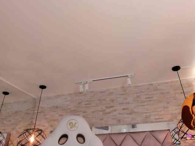 AdaraScot Live Webcam on BongaCams