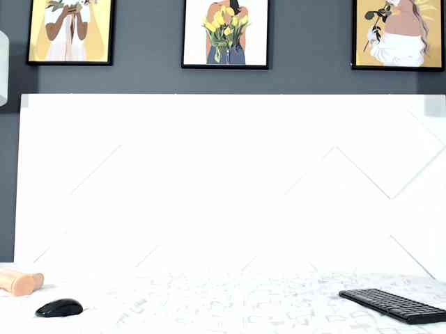 MartinaBlaze webcam