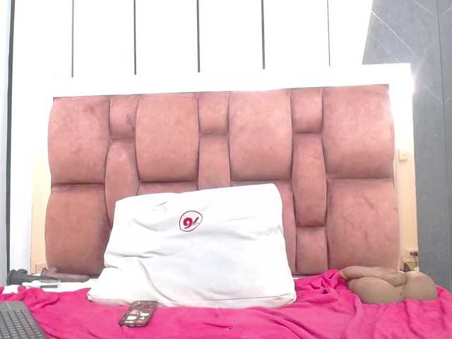 AriannaPearl's BongaCams show and profile