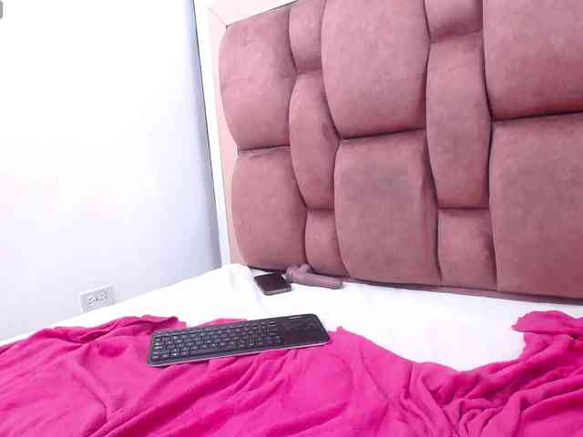 AriannaPearl webcam