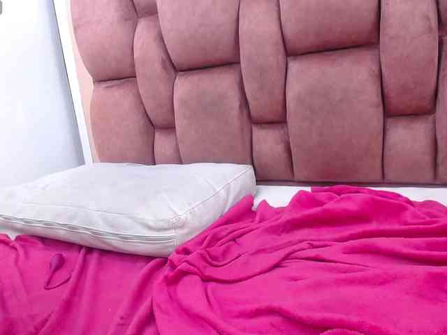 AriannaPearl webcam