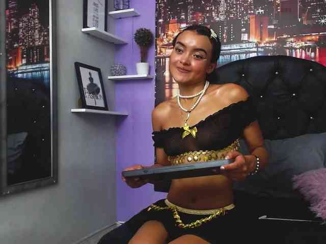 IrisCole Live Webcam on BongaCams