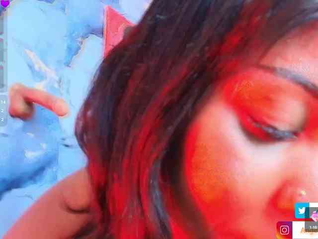 AngelThroatt Live Webcam on BongaCams