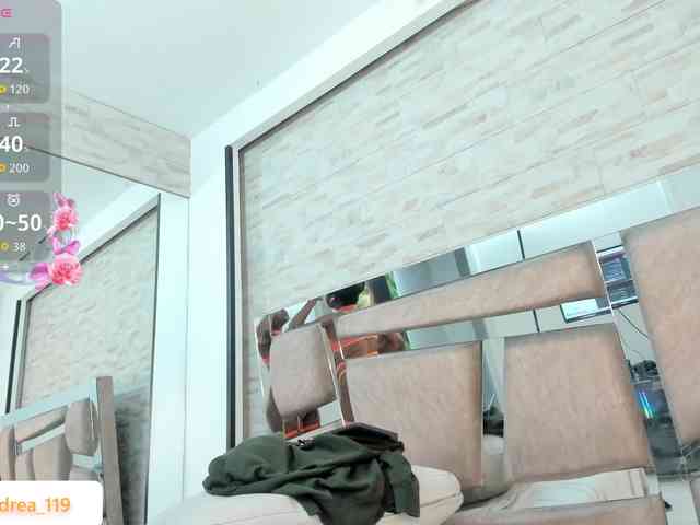 JuliannaSmith webcam