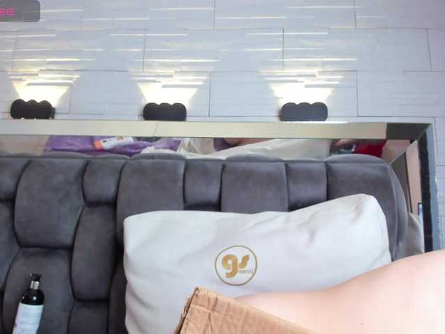 JadeHeartt's BongaCams show and profile