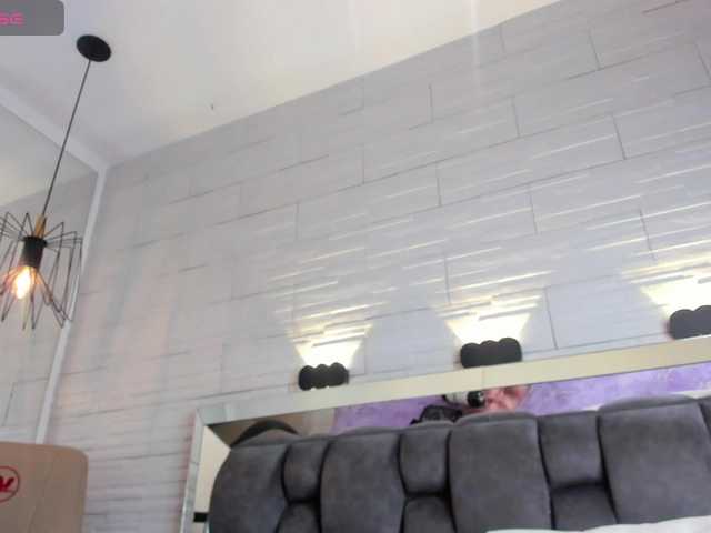 JadeHeartt's BongaCams show and profile