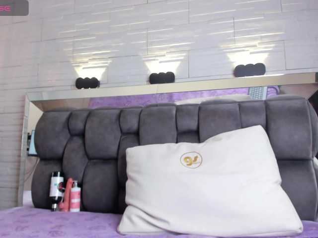 JadeHeartt's BongaCams show and profile