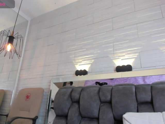 JadeHeartt's BongaCams show and profile