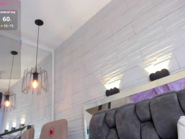 JadeHeartt's BongaCams show and profile