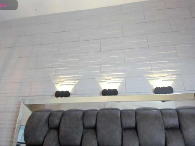 JadeHeartt's BongaCams show and profile