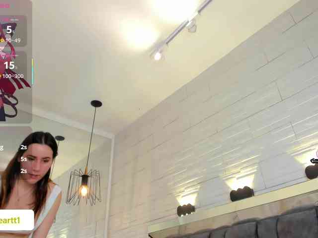 JadeHeartt webcam