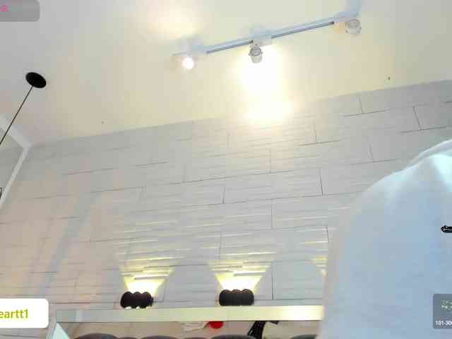 JadeHeartt webcam