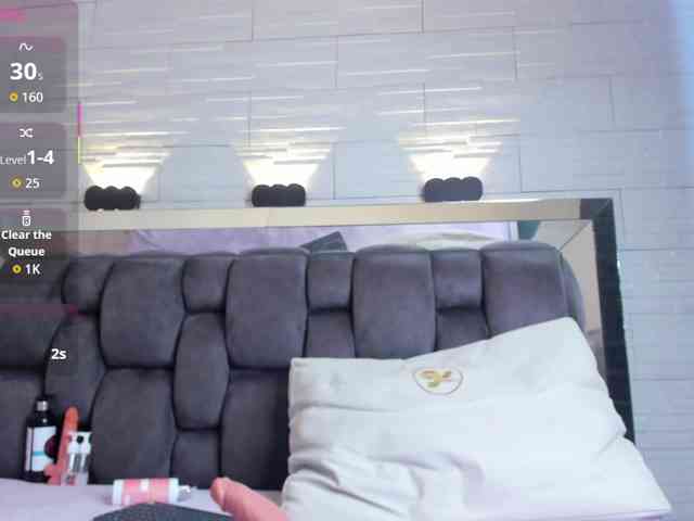 JadeHeartt Live Webcam on BongaCams