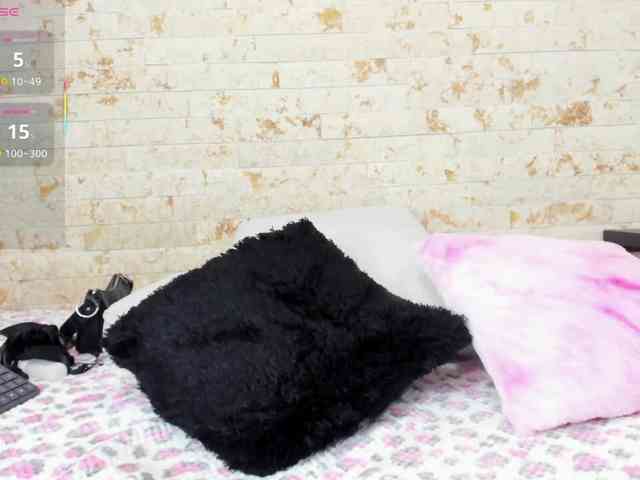 AaliyahBeller webcam