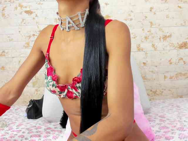 AaliyahBeller webcam