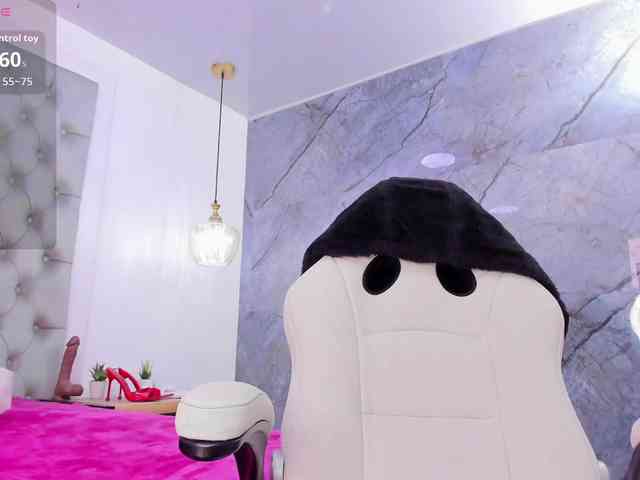 AaliyahBeller webcam