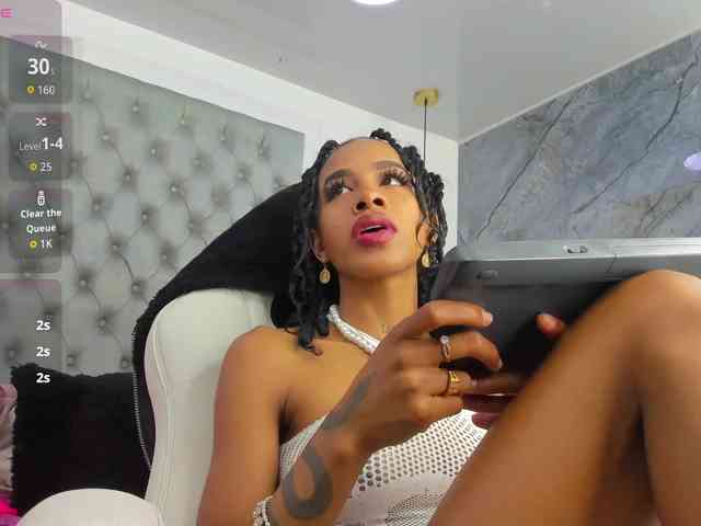 AaliyahBeller webcam