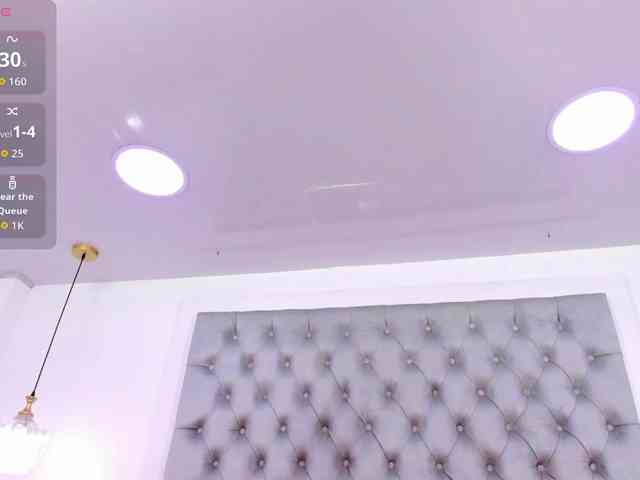 AaliyahBeller webcam