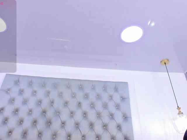 AaliyahBeller webcam